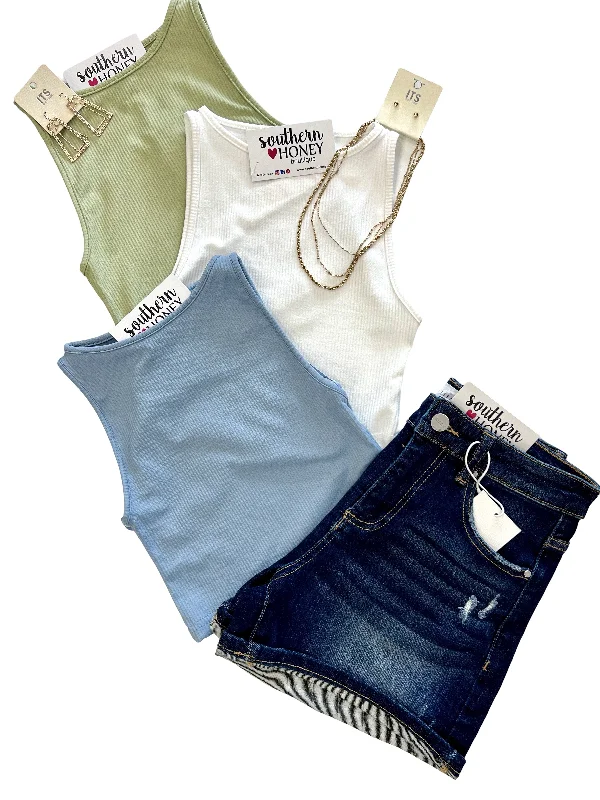 CroptoplookThe Saylor Cropped Tank