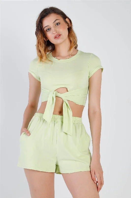 Cropped Short Sleeve TopsGreen Cut-Out Detail Self-Tie Hem Short Sleeve Crop Top & High Waist Short Set /2-2