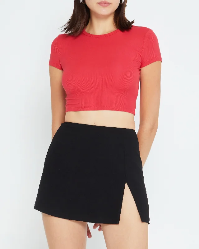 CroptopsleeveSunny Day Cropped T-Shirt