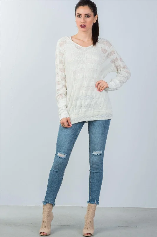 Training singletWhite Mesh Knit Sweater And Tank Duo /3-2-2