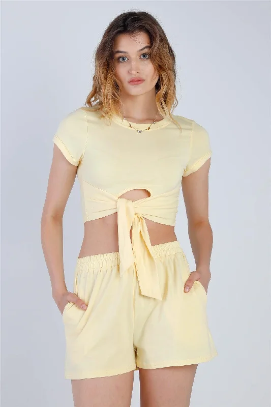 Slim Fit Short Sleeve TopsYellow Cut-Out Detail Self-Tie Hem Short Sleeve Crop Top & High Waist Short Set /2-2-2