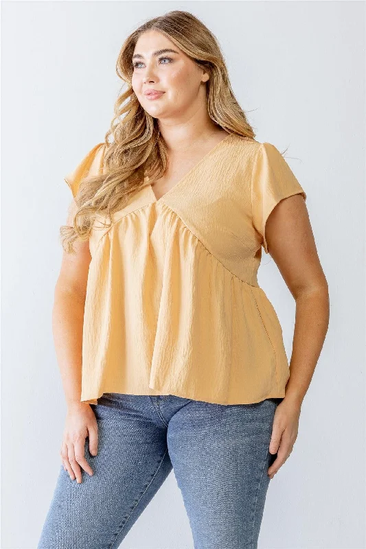 Scoop Neck Short Sleeve TopsJunior Plus Pale Apricot Textured Short Sleeve Flare Hem Top /3-2-1